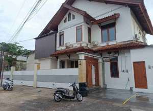 DIJUAL RUMAH KOST ELIT LOKASI AREA PADANG SAMBIAN DENPASAR lokasi di denpasar-barat, tersedia melalui melalui situs Lamudi