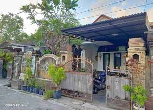 DIJUAL RUMAH LANTAI 2 LOKASI PANJER DENPASAR SELATAN lokasi di denpasar-selatan, tersedia melalui melalui situs Lamudi