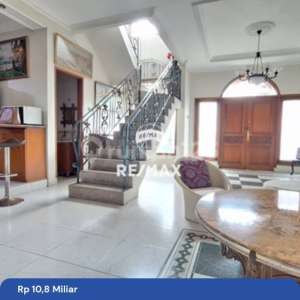 DIJUAL RUMAH MEWAH ASRI KAWASAN BAMBU KUNING KEBAYORAN BARU , tersedia melalui melalui situs Rumah123