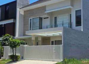 Dijual Rumah Mewah Modern Somerset Golf Avenue Surabaya Barat lokasi di citraland, tersedia melalui melalui situs Lamudi