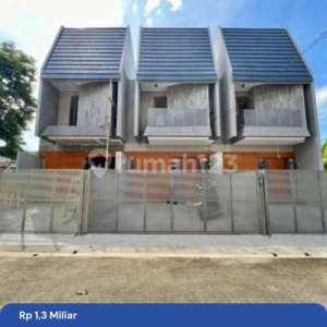 Dijual Rumah Minimalis Dalam Kota , tersedia melalui melalui situs Rumah123