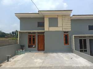 Dijual Rumah Modern Akses Dekat Stasiun Kereta Cilejit lokasi di Jambe, tersedia melalui melalui situs Olx