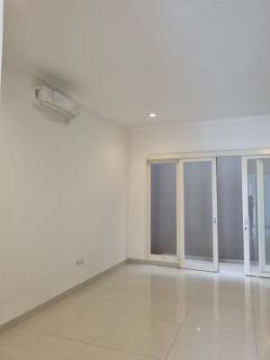 DIJUAL RUMAH MURAH DI TAMAN BROMO, LIPPO KARAWACI lokasi di Karawaci, tersedia melalui melalui situs Olx