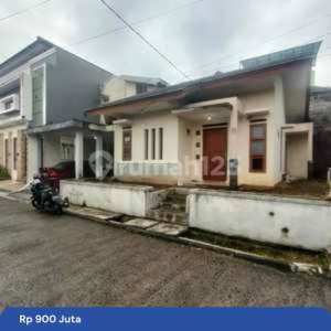 Dijual rumah perumahan selaras alam sariwangi ciwaruga cihanjuang , tersedia melalui melalui situs Rumah123