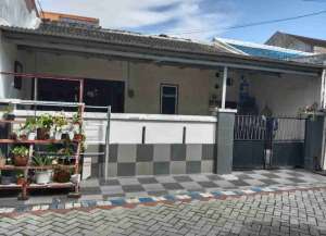 Dijual Rumah Pondok Maritim Wiyung Surabaya lokasi di balas-klumprik, tersedia melalui melalui situs Lamudi