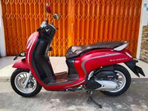 Jual bekas DIJUAL SCOOPY STYLISH 2022 SMART KEY TANGAN PERTAMA LOW KILOMETER,lokasi di Marpoyan Damai