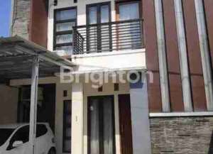 DIJUAL SEGERA RUMAH DI BUKIT BINTARO JALAN BANGAU SAWAH LAMA, LOKASI STRATEGIS. lokasi di bintaro-1, tersedia melalui melalui situs Lamudi