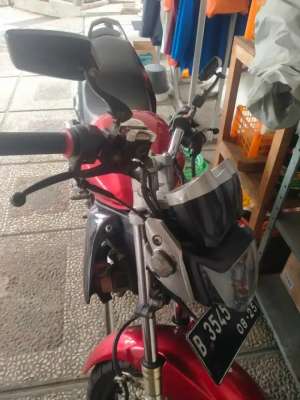 Jual bekas dijual Yamaha Vixion 2010,lokasi di Duren Sawit