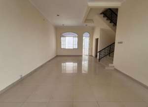 DijualDisewa Rumah Green Lake City Boulevard Siap Huni Harga Murah lokasi di cengkareng, tersedia melalui melalui situs Lamudi