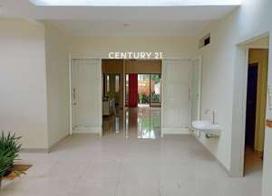 Disewakan Cepat Rumah Di Nusaloka Bsd City lokasi di serpong, tersedia melalui melalui situs Lamudi