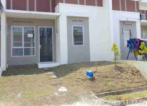 DISEWAKAN Rumah Baru di Kota Podomoro Tenjo Dekat Stasiun TigaraksaTenjo lokasi di ",
          price: `15000000`,
          currency: `IDR`
    };


    let pageData = {
        viewPhoneModalField: , tersedia melalui melalui situs Lamudi