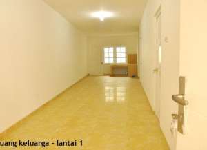 Disewakan Rumah di Ngaglik Lama, Bendungan Semarang lokasi di gajahmungkur, tersedia melalui melalui situs Lamudi