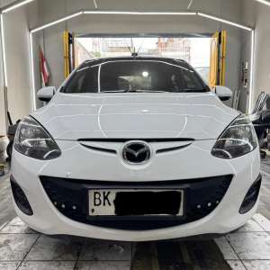 Jual bekas DP 20jt Mazda S Matic 2011 murah bs trd brio agya or ayla 2012,lokasi di 