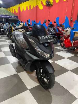Jual bekas DP 500Honda PCX 160 CBS 2022,lokasi di Karawaci