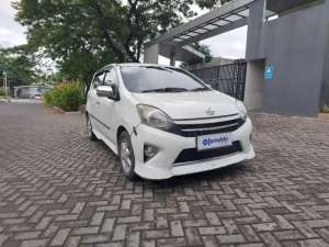 Jual bekas DP MURAH Toyota Agya 1.0 G TRD Sportivo Bensin-AT 2015 CYBAD,lokasi di 