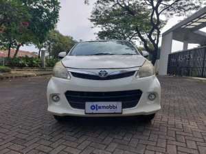 Jual bekas DP MURAH Toyota Avanza 1.5 Veloz Bensin-MT 2014 CPRPB,lokasi di 