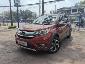 Jual bekas DP Rendah 7JT Honda BRV 1.5 E Bensin-MT 2018 Merah,lokasi di 
