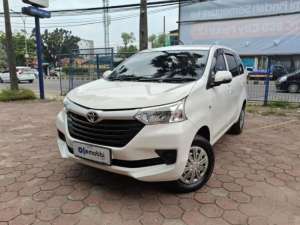 Jual bekas DP Rendah 7JT Toyota Avanza 1.3 Transmover Bensin-MT 2020 Putih,lokasi di 