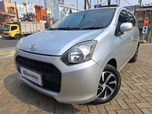 Jual bekas DP RENDAH Daihatsu Ayla 1.0 M Bensin-AT 2018 KMG,lokasi di 