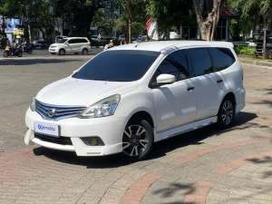 Jual bekas DP Rendah - Nissan Grand livina 1.5 SV Bensin MT 2018 Putih,lokasi di 