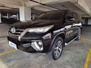 Jual bekas DP RENDAH Toyota Fortuner 2.7 4x2 SRZ Bensin-AT 2016 CCC,lokasi di 