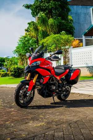 Jual bekas Ducati Multistrada S 1200 GS1250 Hypermotard KTM Superduke 1290,lokasi di Gayungan