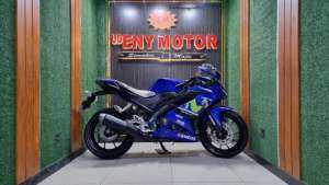 Jual bekas ENY MOTOR - READY YAMAHA R15 V3 155 MOVISTAR 2018,lokasi di Gubeng