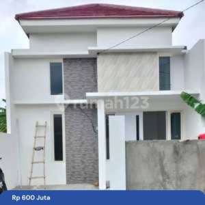 Fast Sale Rumah Baru Desaign Modern Rungkut Surabya Selangkah Dr Jalan Oerrjllt , tersedia melalui melalui situs Rumah123