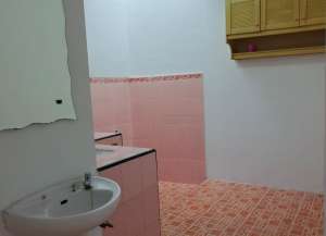 Fcfh. Rumah Disewakan Di Taman Cibiru Lippo Cikarang lokasi di ",
          price: `35000000`,
          currency: `IDR`
    };


    let pageData = {
        viewPhoneModalField: , tersedia melalui melalui situs Lamudi