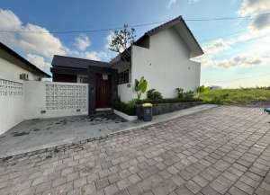 For Rent Villa 2 Kamar Mewah di Padonan BaliTermasuk CleaningPerawatan, Siap Huni lokasi di canggu-1, tersedia melalui melalui situs Lamudi