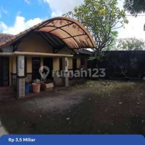 FOR SALE RUMAH 2LT KOST DEKAT JALAN UTAMA LOKASI PREMIUM SANUR , tersedia melalui melalui situs Rumah123