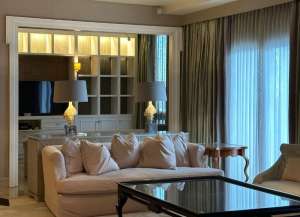 For Sale The Luxurious Apartment, The Capital Residence SCBD Jakarta Selatan - Type 31 BR Furnished Size 320m2 lokasi di senayan, tersedia melalui melalui situs Lamudi