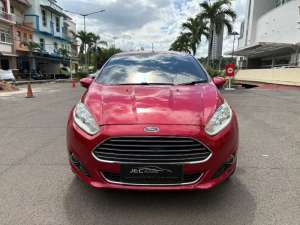 Jual bekas FORD FIESTA S AT 1.5CC 2015TIPETERTINGGI,GARANSI,DP10jt,PATEN,CIAMIK,lokasi di 