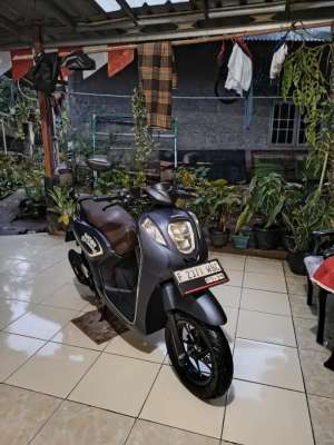 Jual bekas Genio 2024 type tertinggi iss,lokasi di Gunung Putri