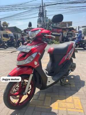 Jual bekas harga terjangkauyamaha mio smile th 2011,lokasi di Sawangan