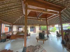 Homestay Bagus Dekat Transmart Maguwoharjo Sleman lokasi di Depok, tersedia melalui melalui situs Olx