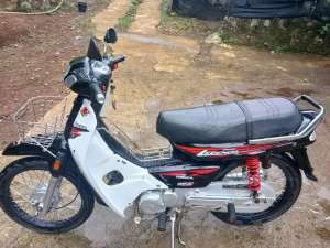 Jual bekas Honda astrea legenda tahun 2002,lokasi di Bogor Barat - Kota