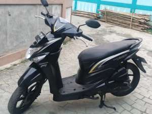 Jual bekas Honda beat pop FI esp 2016 STNK hidup mesin stater halus,lokasi di Ciledug