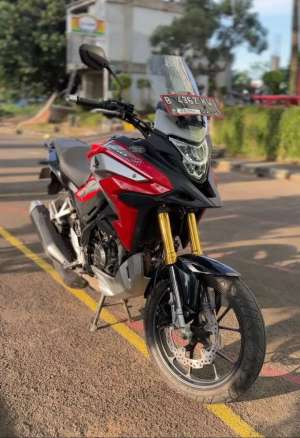Jual bekas HONDA CB 150 X SE TAHUN 2022,lokasi di Bambu Apus