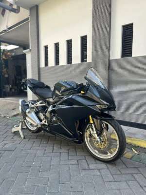 Jual bekas HONDA CBR 250 RR 2017 NON ABS,lokasi di Sidoarjo