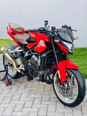 Jual bekas Honda cbr250rr 2019 plat M pajak on custom naked cbr 250rr cbr250 rr,lokasi di Sukomanunggal