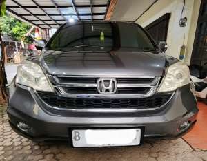 Jual bekas Honda CRV 2010 2.4 Automatic ANTIK TDP 14 JT,lokasi di 