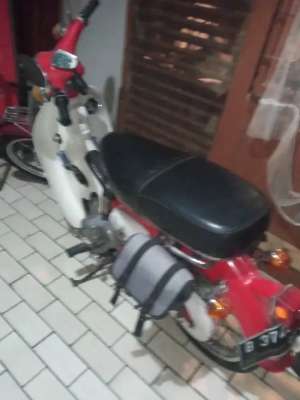 Jual bekas Honda Jadul C86,lokasi di Pancoran
