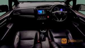 Jual bekas Honda Jazz RS AT 2019 Hitam,lokasi di Kota Surabaya