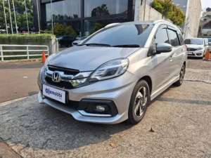Jual bekas Honda Mobilio 1.5 RS Bensin-MT 2016 Silver,lokasi di 