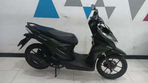 Jual bekas Honda New Beat Deluxe Army 2023 DP 1jt,lokasi di Semarang Barat