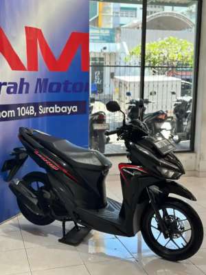 Jual bekas Honda New Vario 125 esp cbs Tahun 2020 nego,lokasi di Gubeng