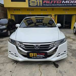 Jual bekas HONDA ODYSSEY RB3 2.4 MATIC TAHUN 2013,lokasi di 