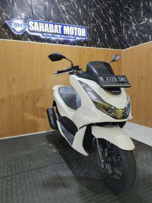 Jual bekas HONDA PCX 160 CBS TH 2021,lokasi di Cilandak