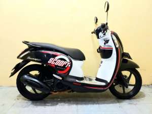 Jual bekas Honda Scoopy Fi Tahun 2017,lokasi di Antapani (Cicadas)